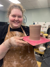 Load image into Gallery viewer, Cylinder Bootcamp: GO bigger, Go Better 4 Week Lessons (Beginner+)
