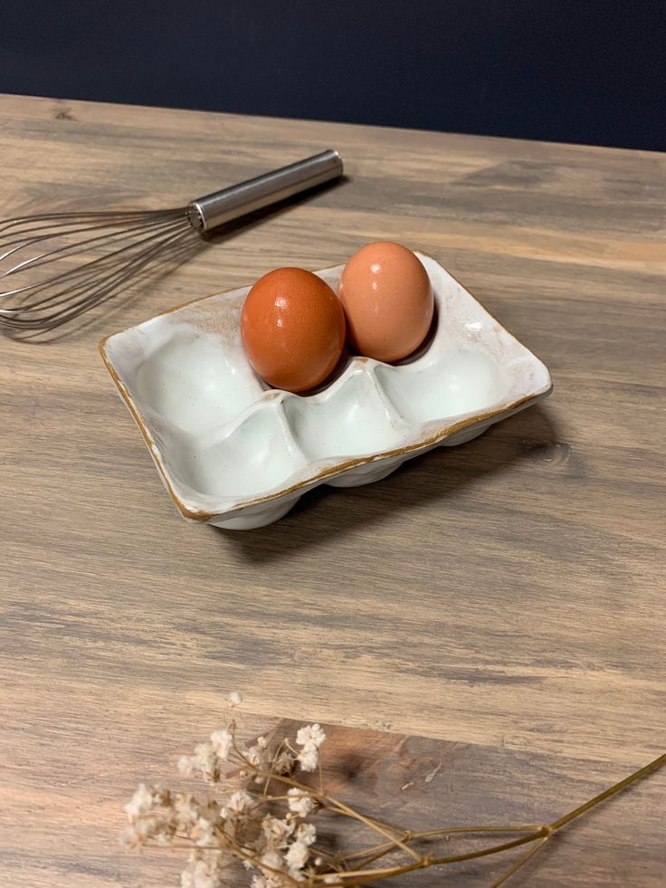 Egg Trays Class